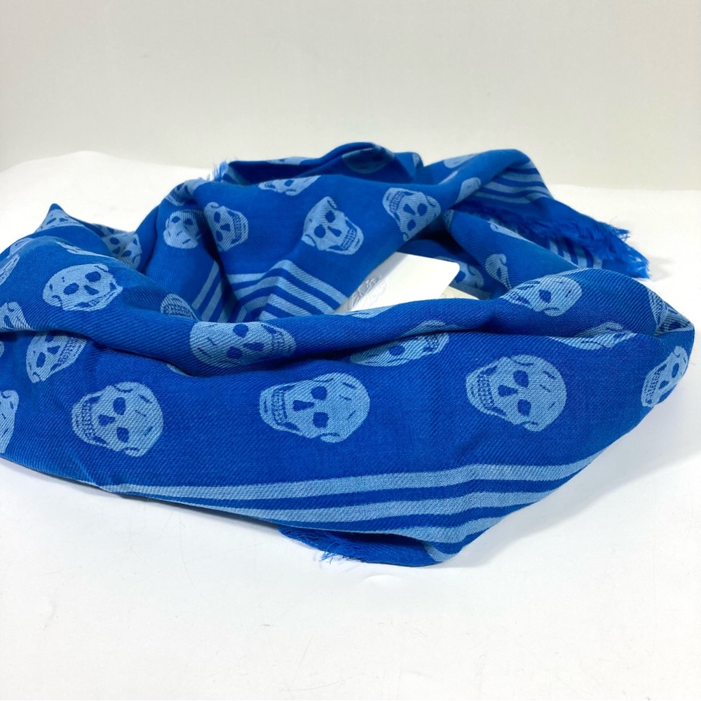*SOLD* Alexander McQueen Biker Skull Wool Scarf Blue 120 x 140 NWT - Picture 8 of 15